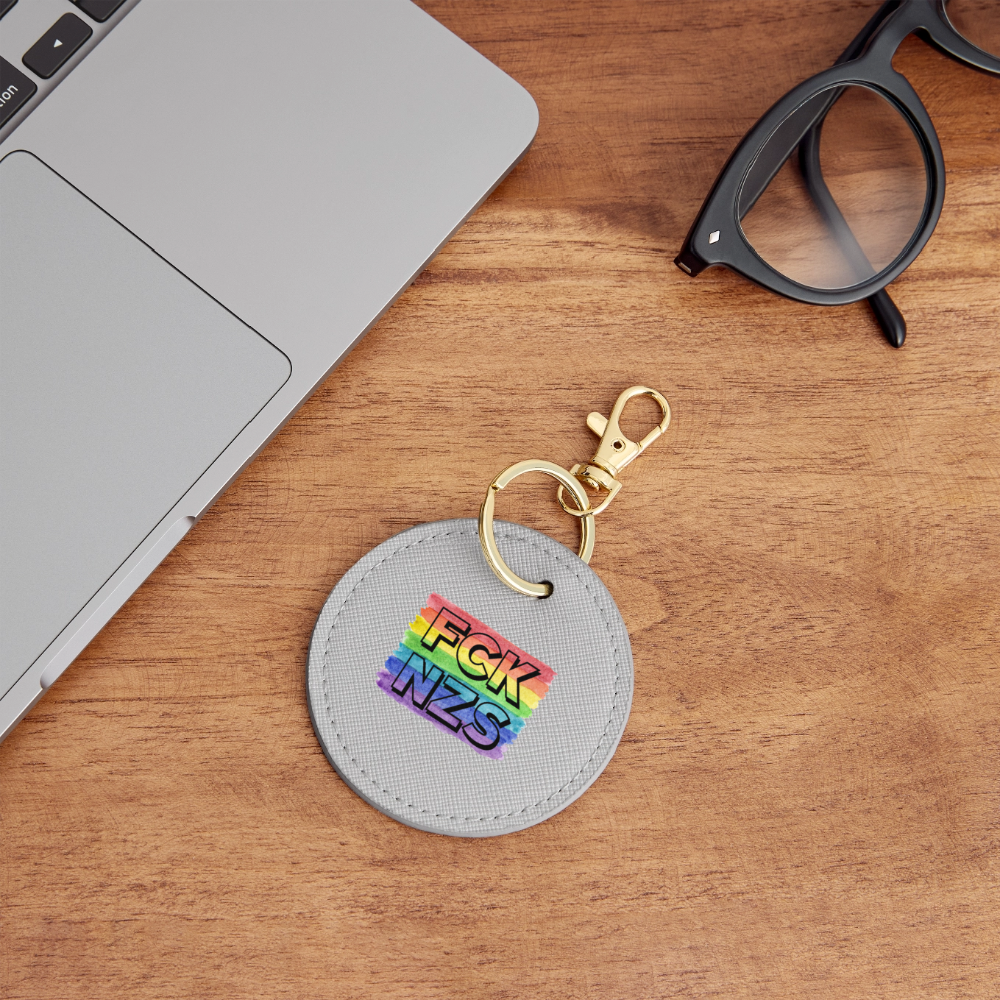 FCK NZS "Rainbow Resistance Edition" - BOUTIQUE Schlüsselanhänger - Grau