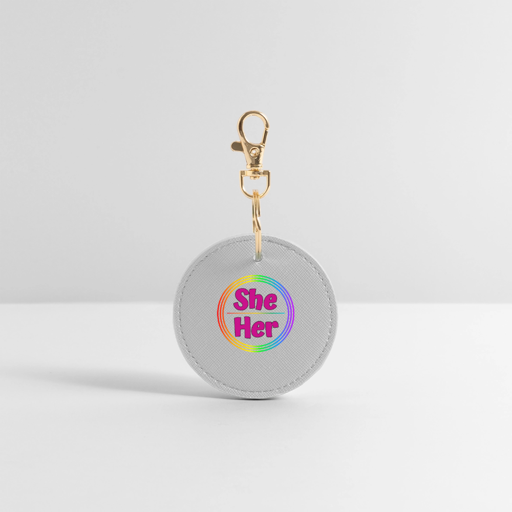 She/Her Pronomen Regenbogenkreis - BOUTIQUE Schlüsselanhänger - Grau