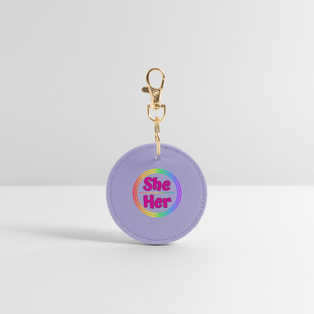 She/Her Pronomen Regenbogenkreis - BOUTIQUE Schlüsselanhänger - Lavendel