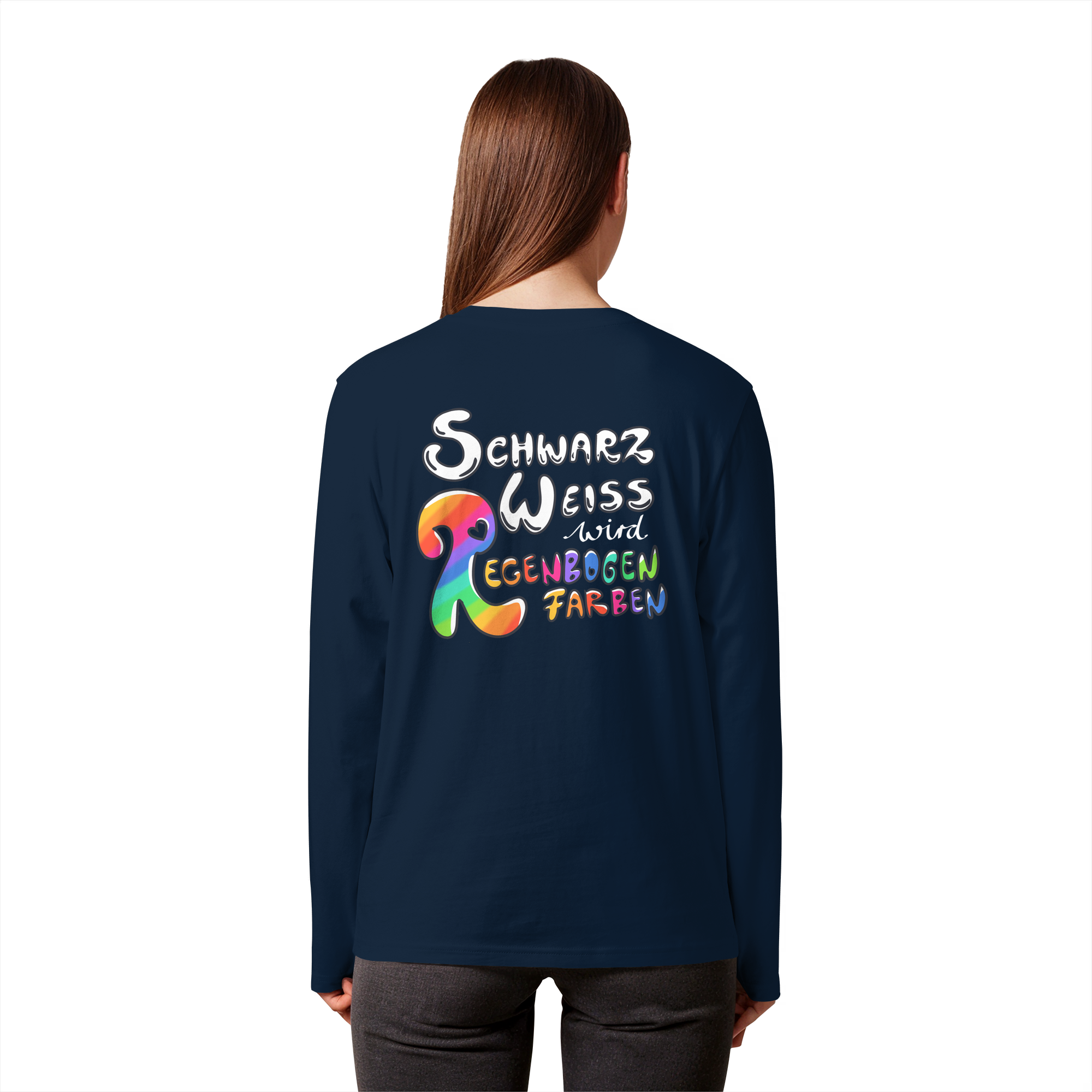 Schwarz Weiß wird Regenbogen Farben Backprint (dunkel) - Organic Longsleeve T-Shirt